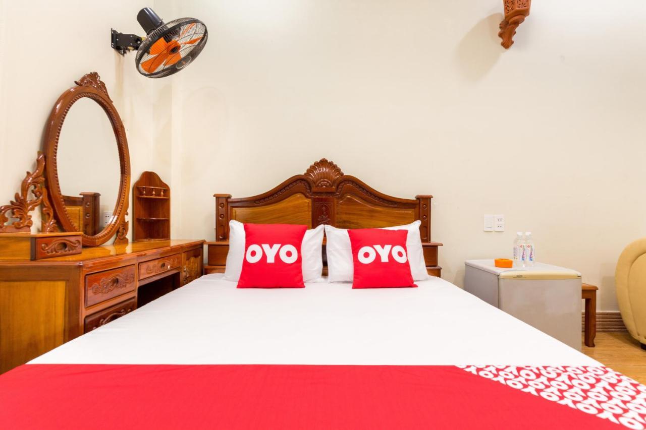 Oyo 991 Duy Anh Hotel Bien Hoa Exterior foto