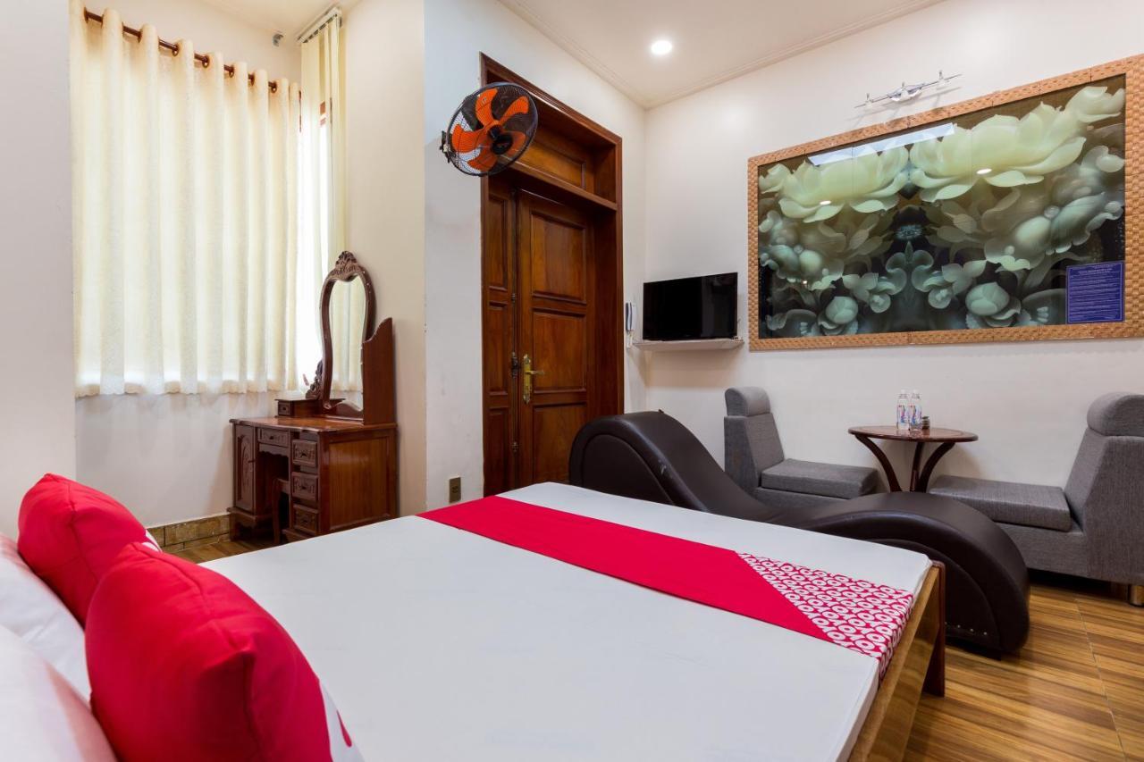 Oyo 991 Duy Anh Hotel Bien Hoa Exterior foto