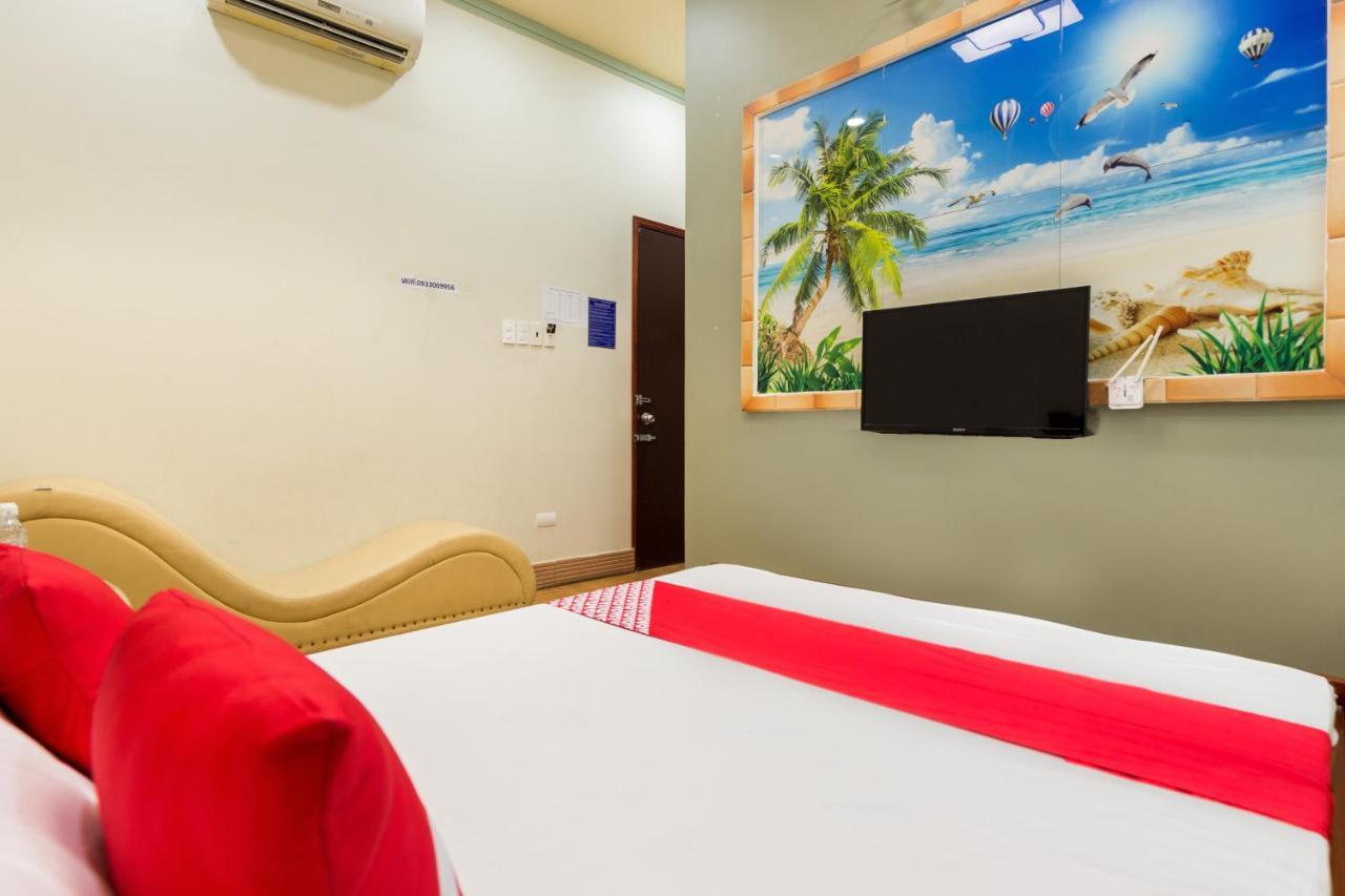 Oyo 991 Duy Anh Hotel Bien Hoa Exterior foto